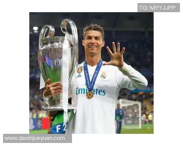 克罗斯的足球之路：从青涩少年到世界级中场大师的成长历程